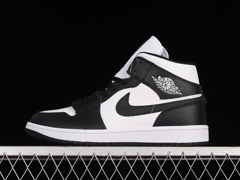 AJ1 Mid