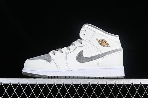 AJ1 Mid