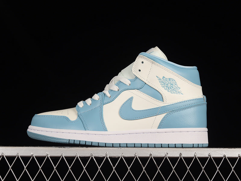 AJ1 Mid