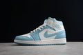 AJ1 Mid