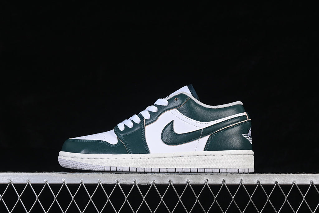 AJ1 Low