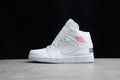 AJ1 Mid