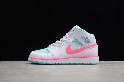 AJ1 Mid