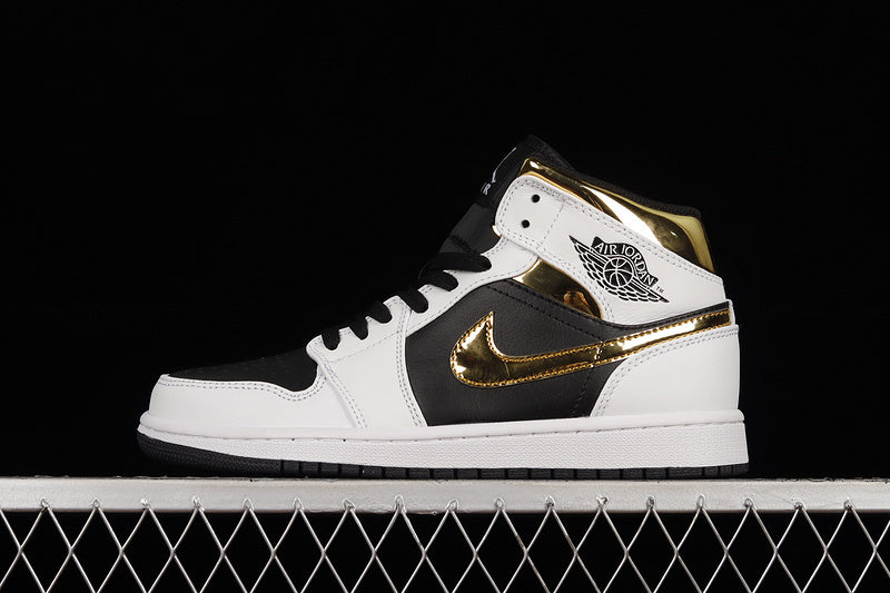 AJ1 Mid