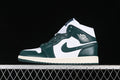 AJ1 Mid