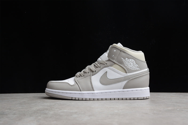 AJ1 Mid