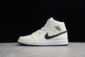 AJ1 Mid