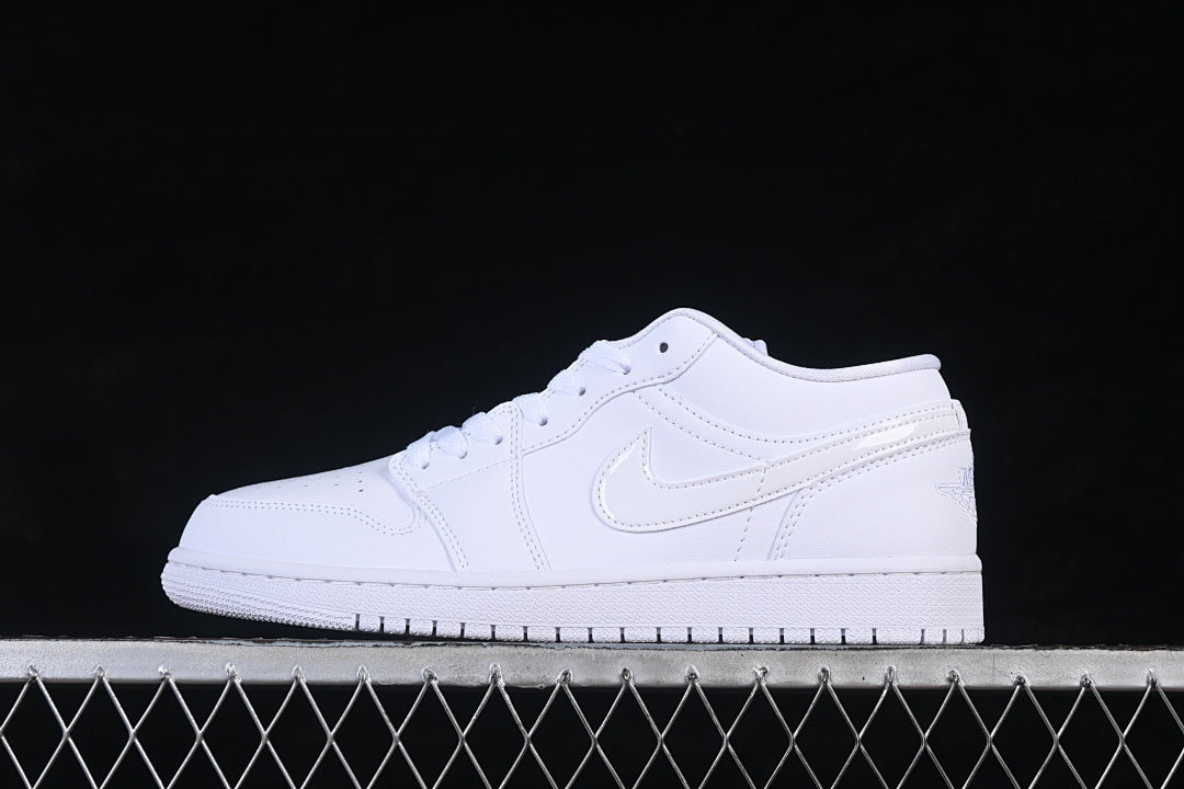 AJ1 Low