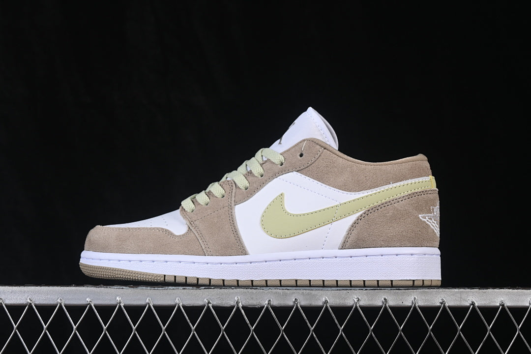 AJ1 Low
