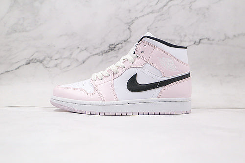 AJ1 Mid