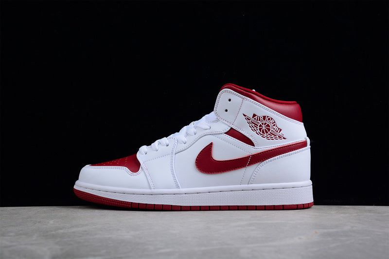 AJ1 Mid