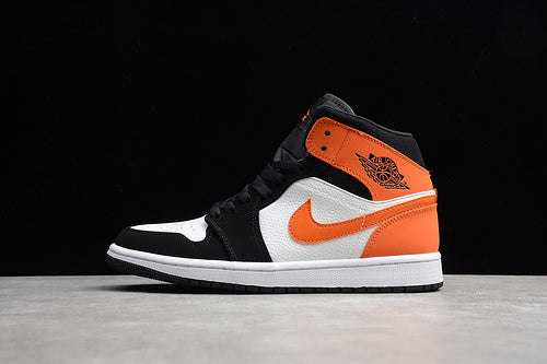AJ1 Mid