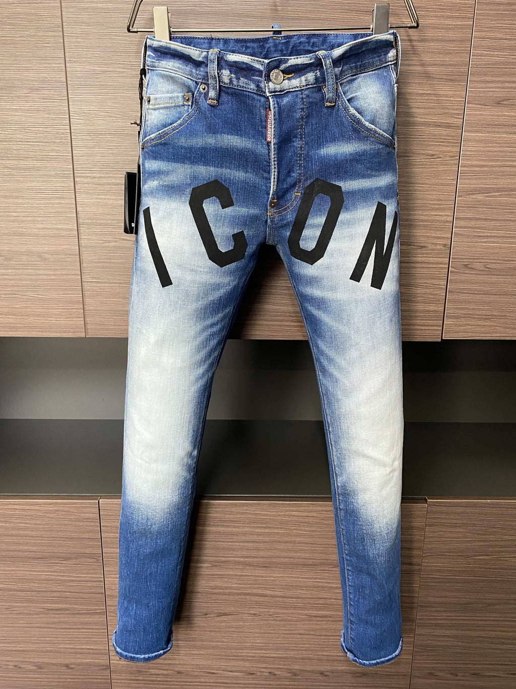 D2 Jeans