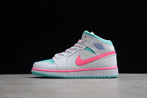 AJ1 Mid