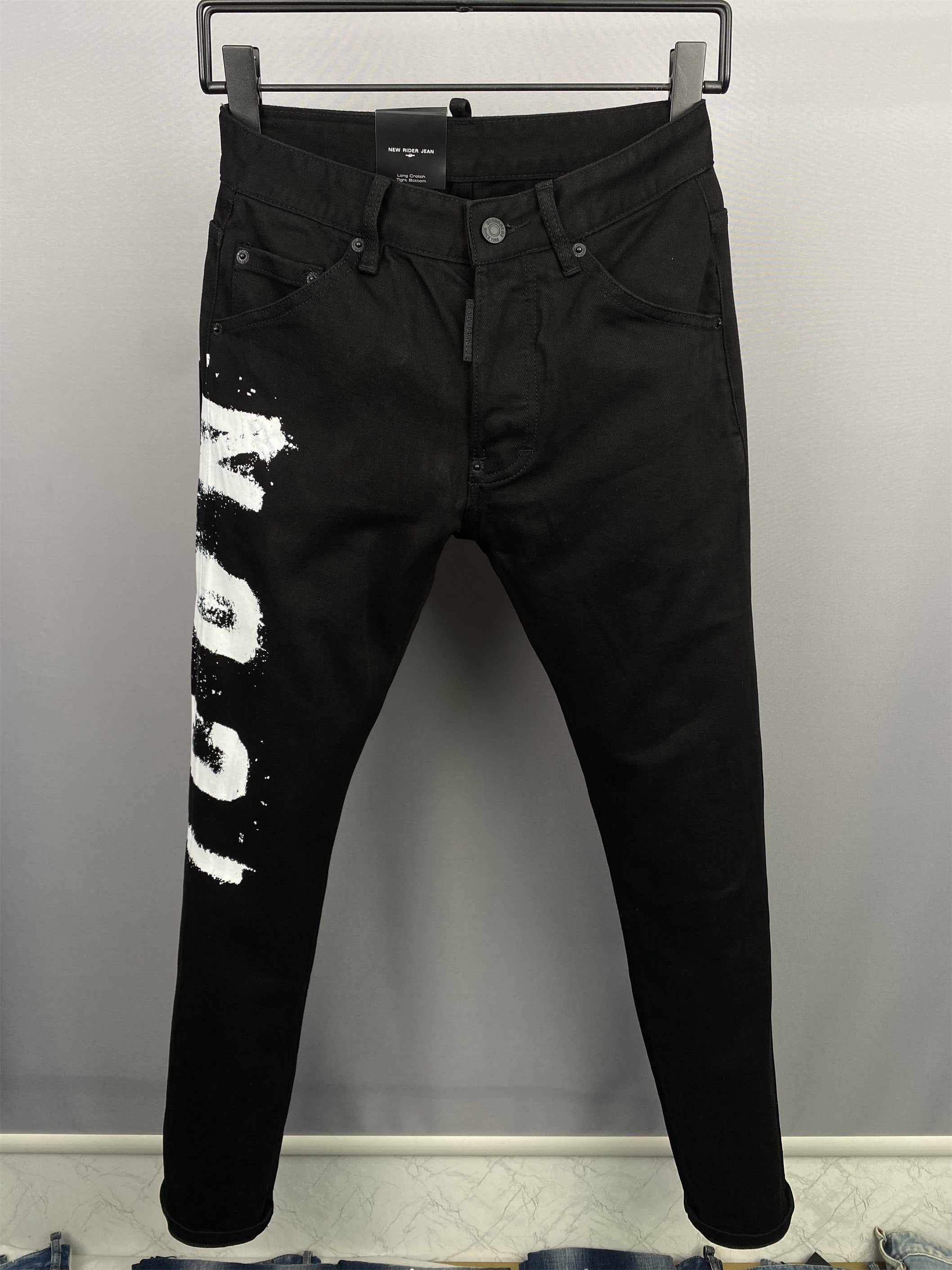 D2 Jeans