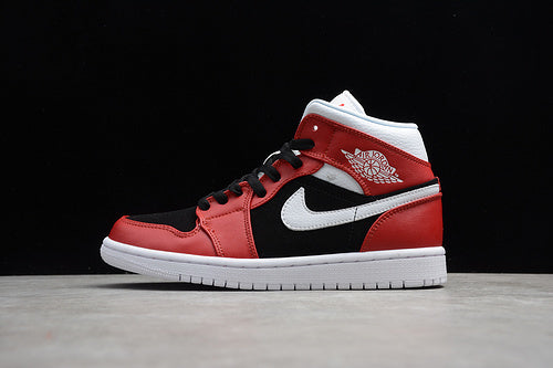 AJ1 Mid