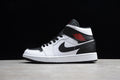 AJ1 Mid