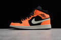 AJ1 Mid