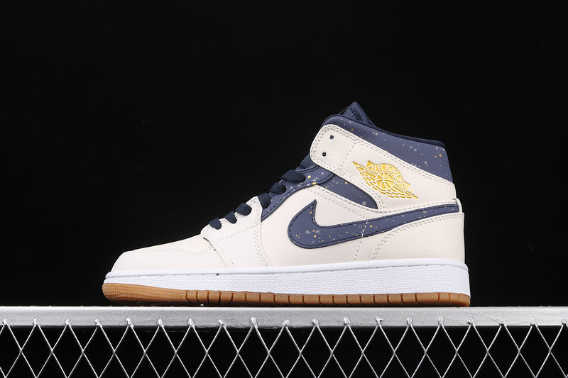 AJ1 Mid