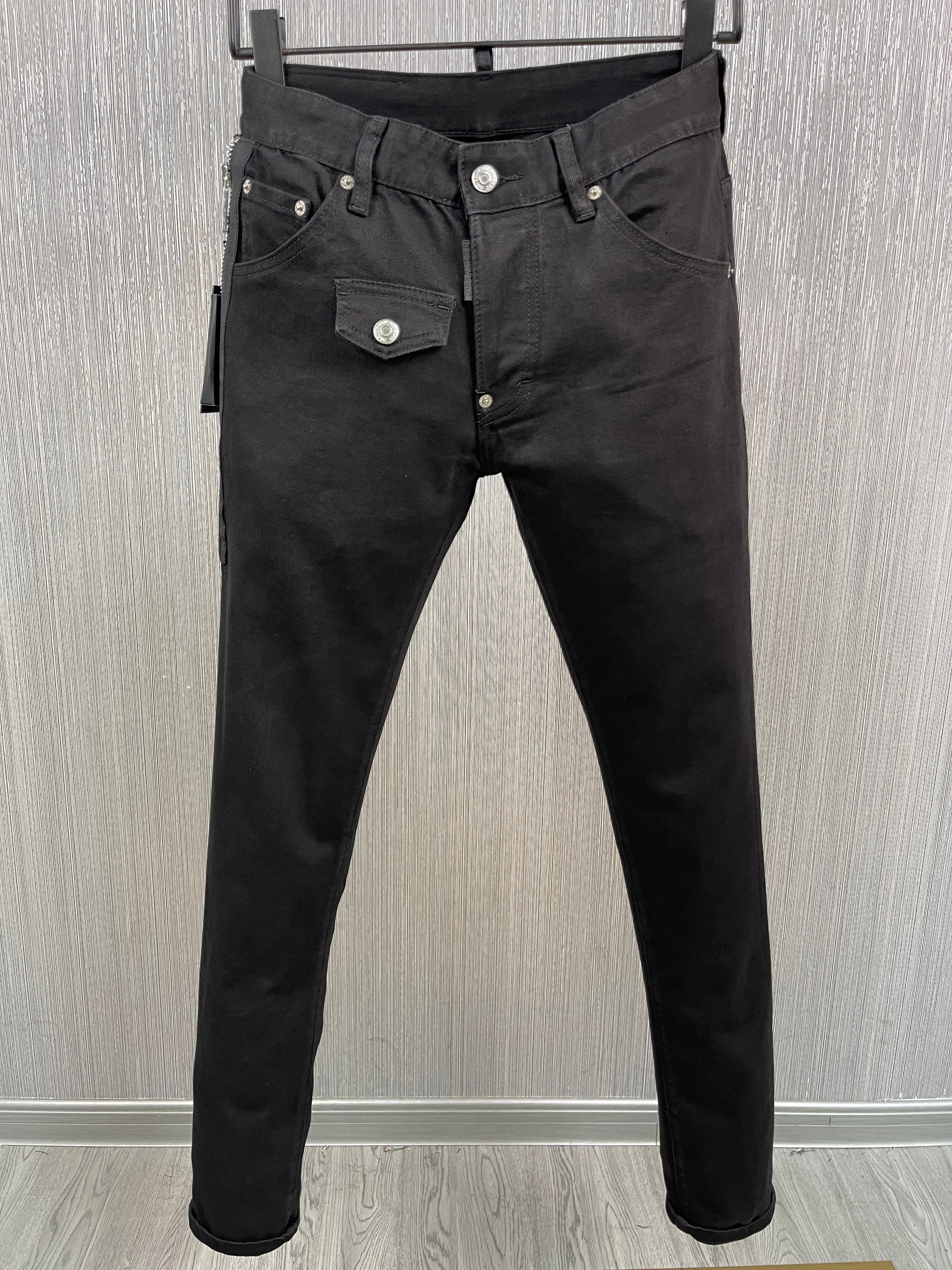 D2 Jeans