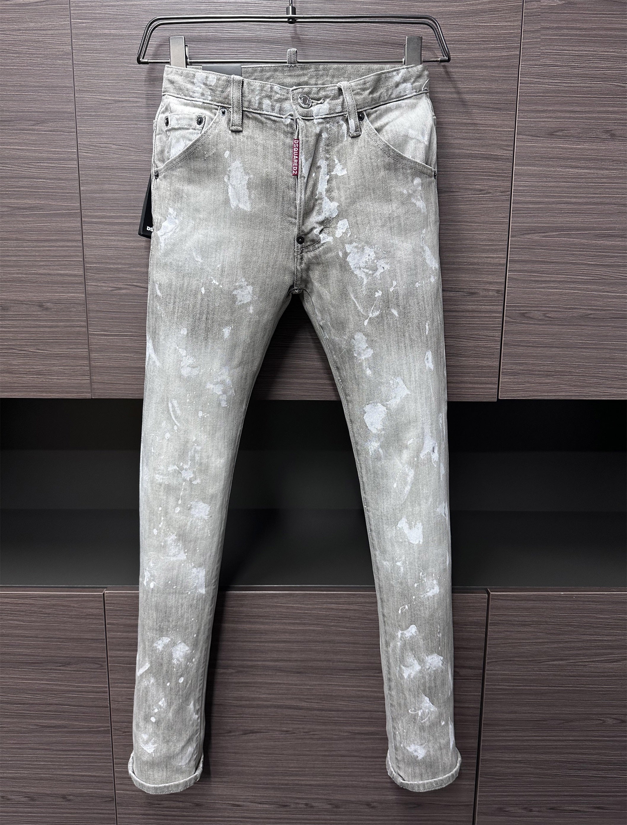 D2 Jeans