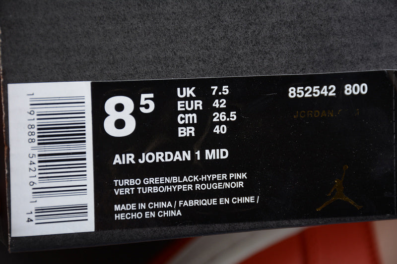 AJ1 Mid