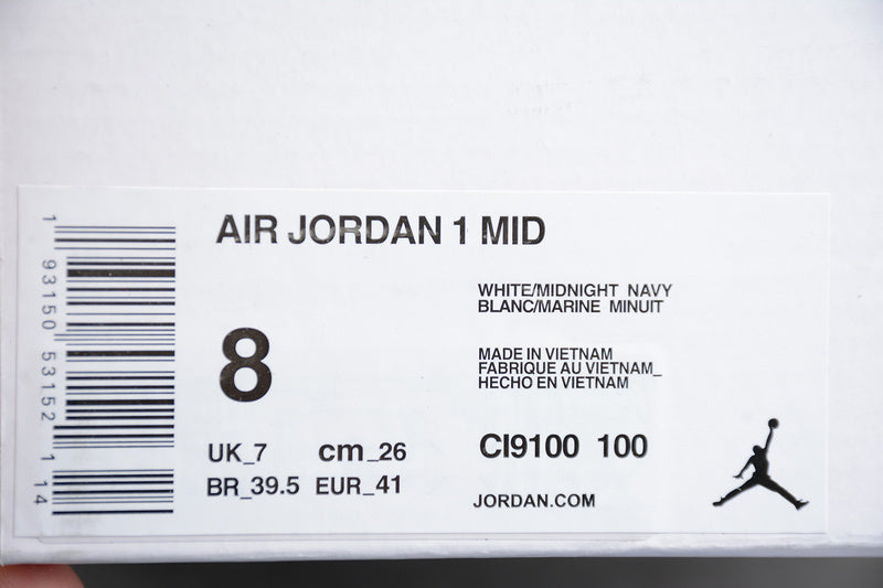 AJ1 Mid