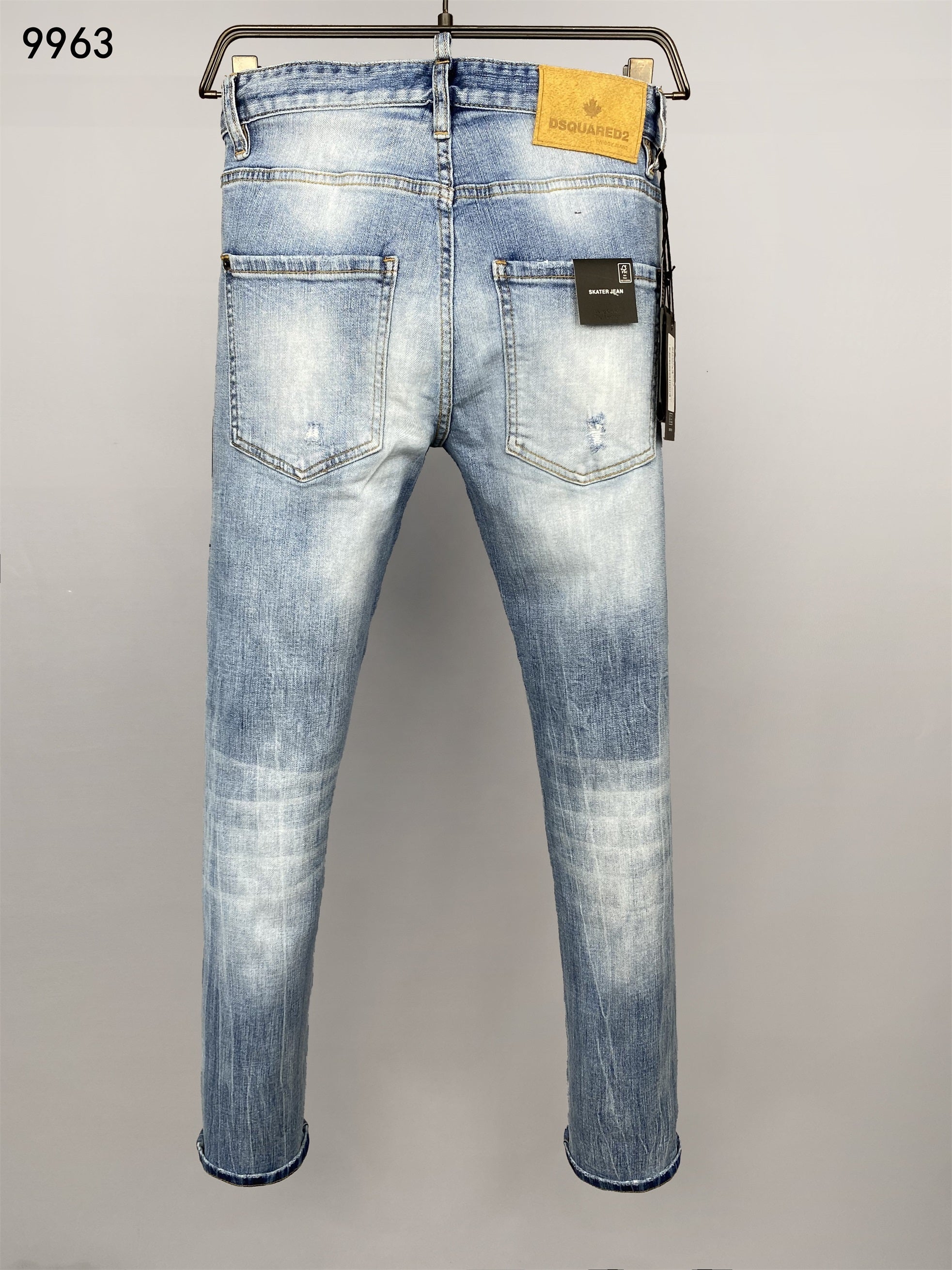D2 Jeans