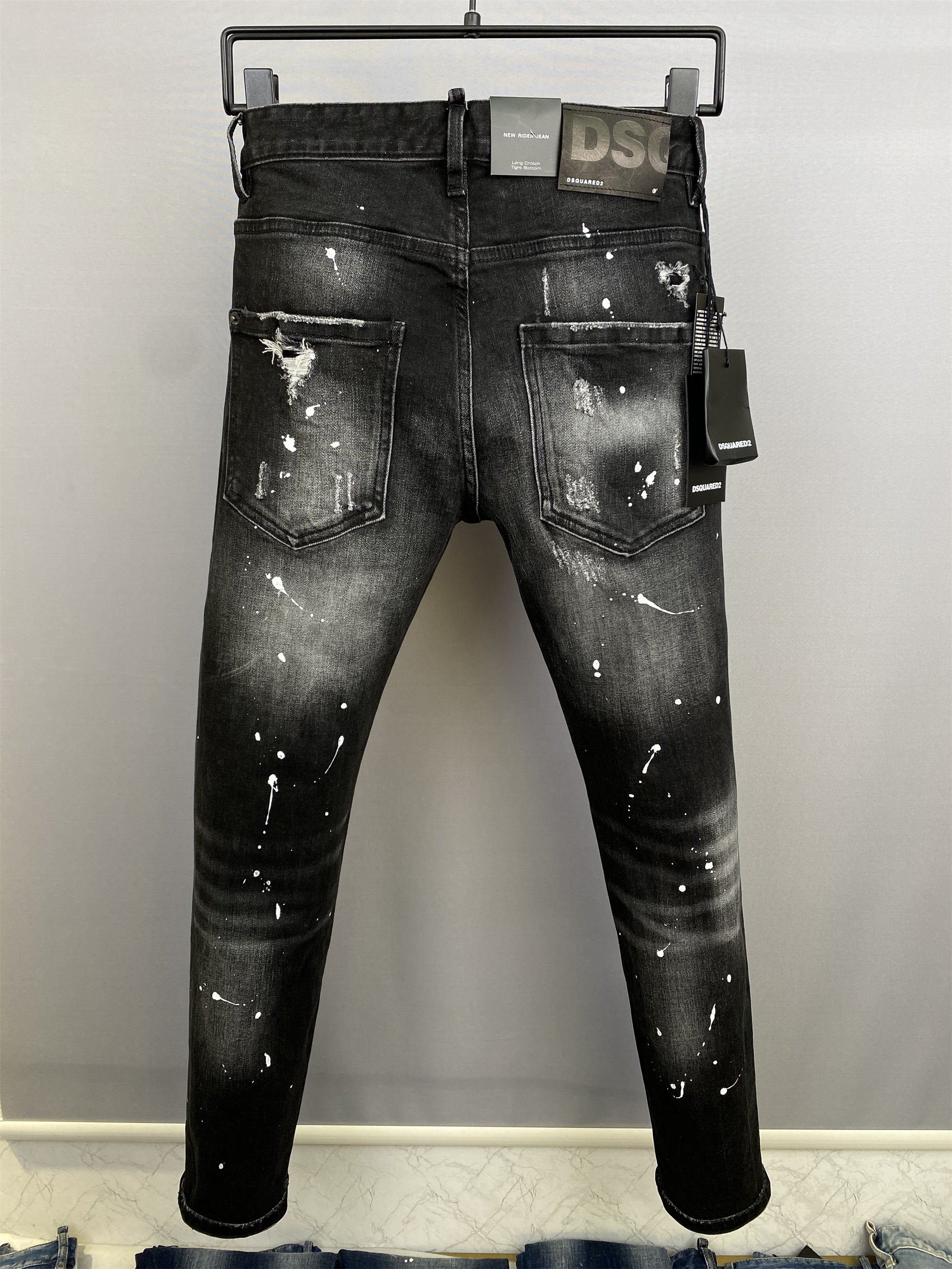 D2 Jeans
