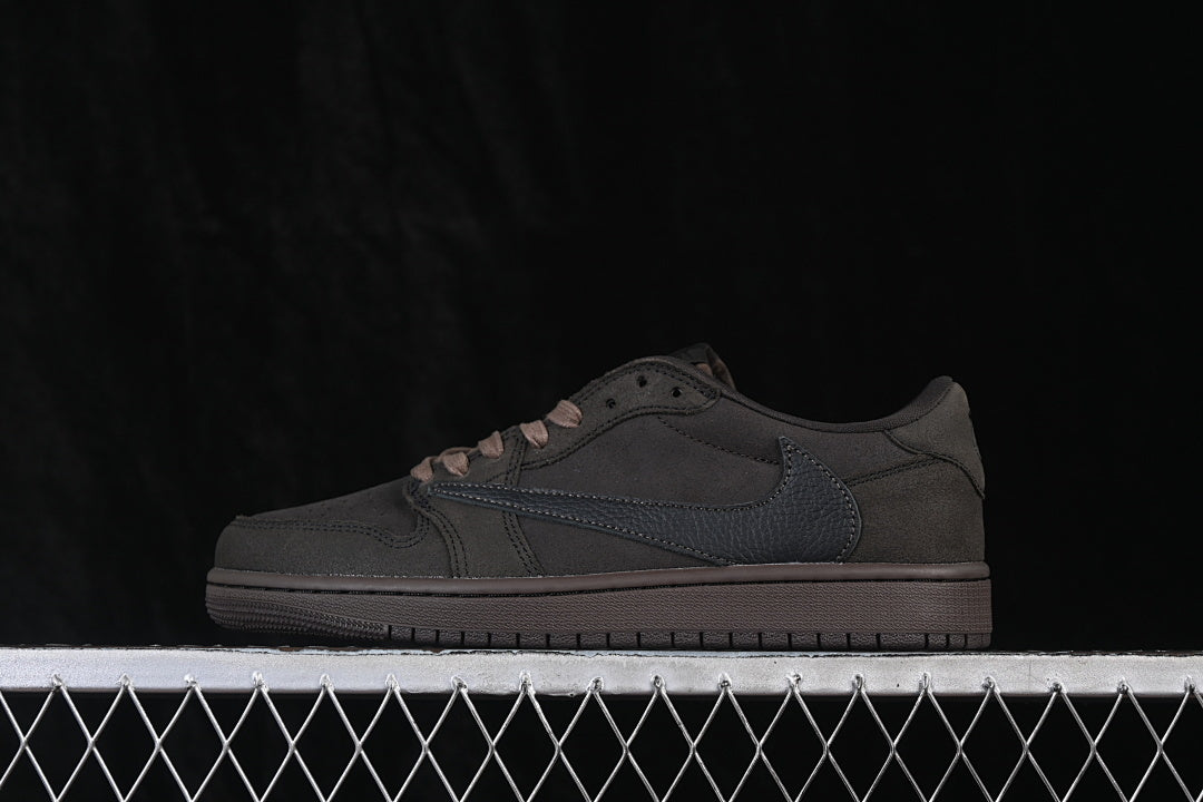 AJ1 Low