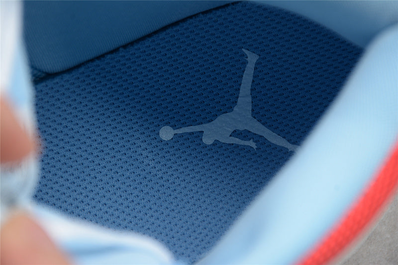 AJ1 Mid