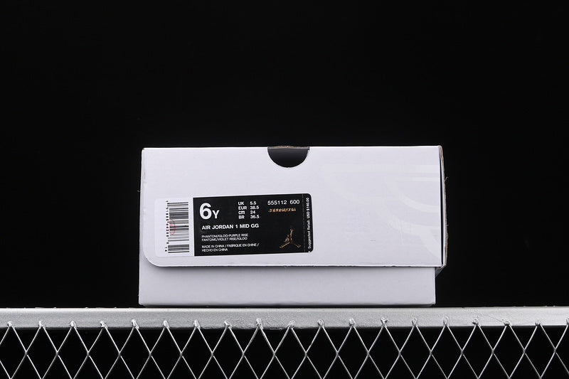 AJ1 Mid