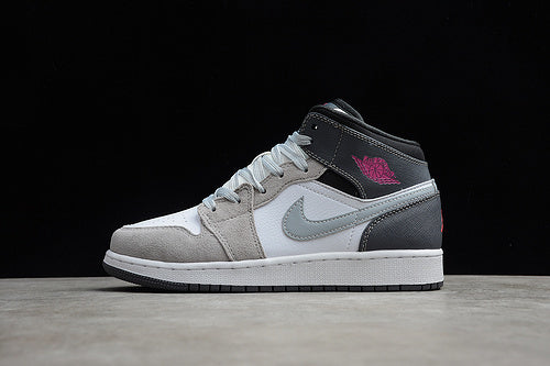 AJ1 Mid