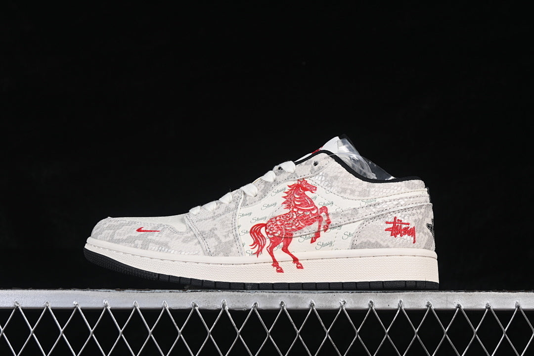 AJ1 Low