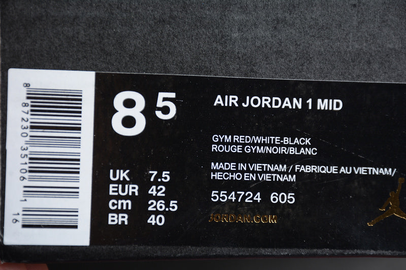 AJ1 Mid