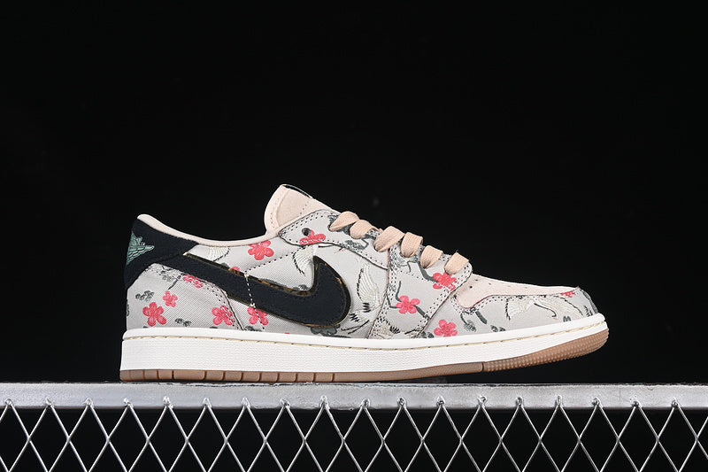 AJ1 Low