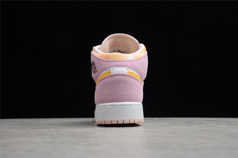 AJ1 Mid
