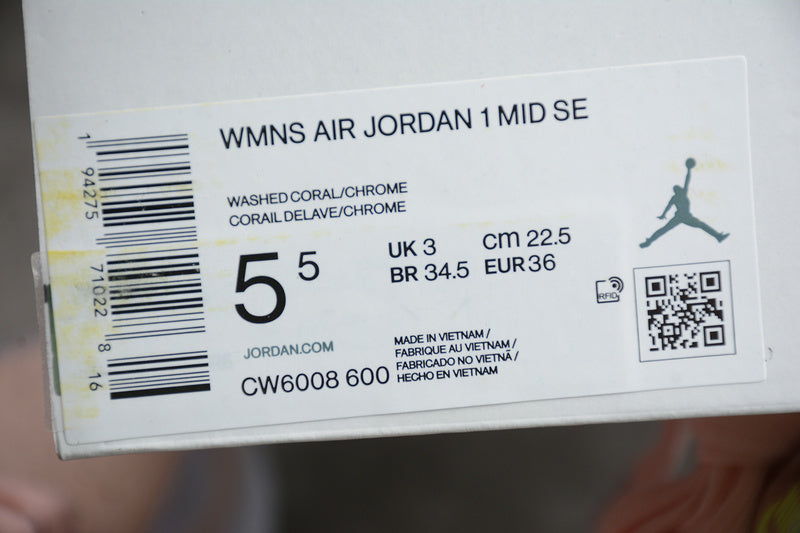 AJ1 Mid
