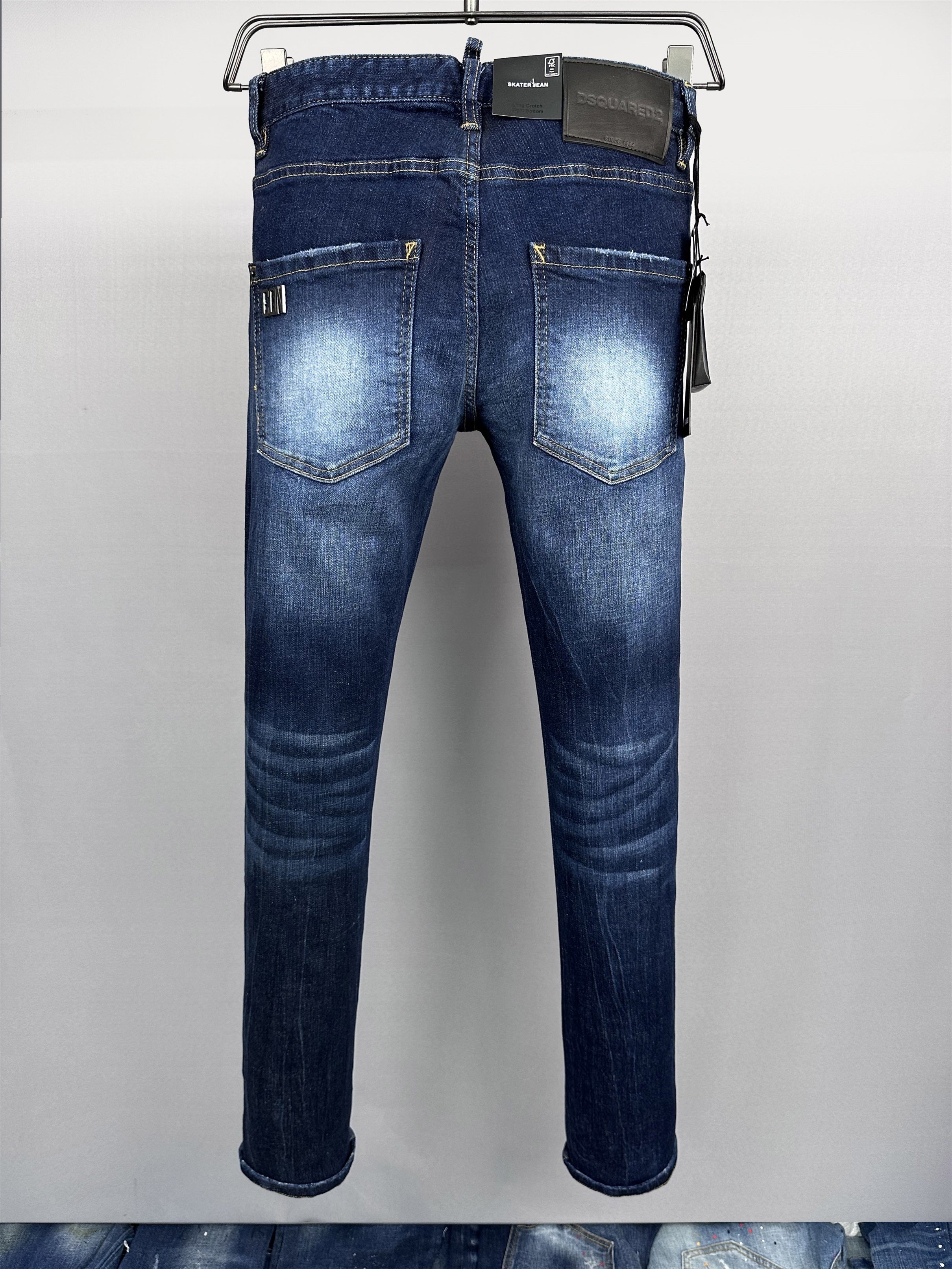 D2 Jeans