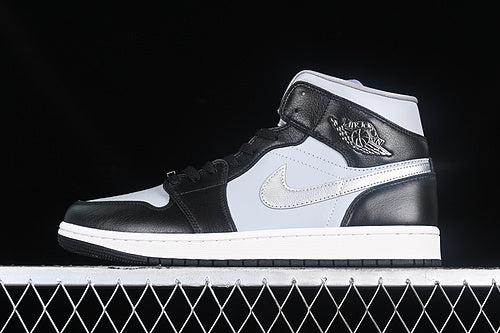 AJ1 Mid