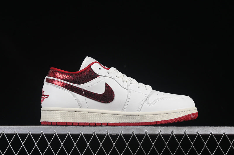 AJ1 Low