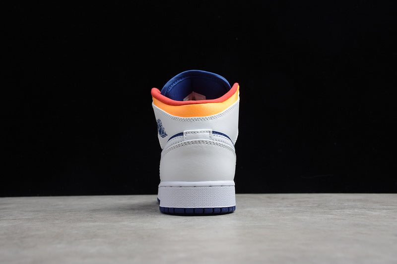 AJ1 Mid