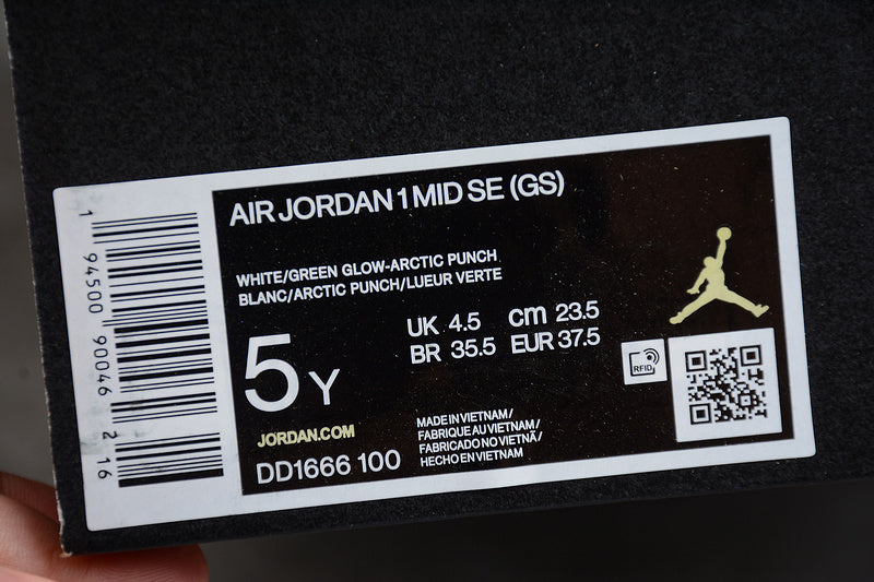 AJ1 Mid