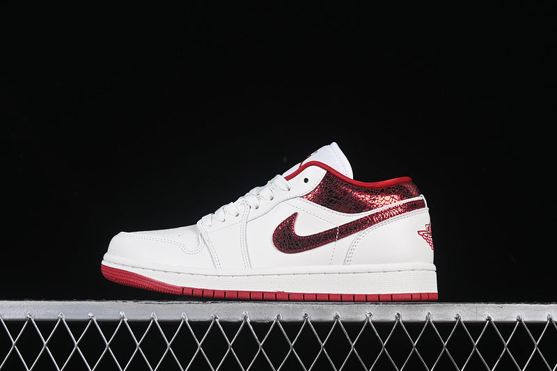 AJ1 Low