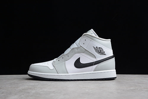 AJ1 Mid