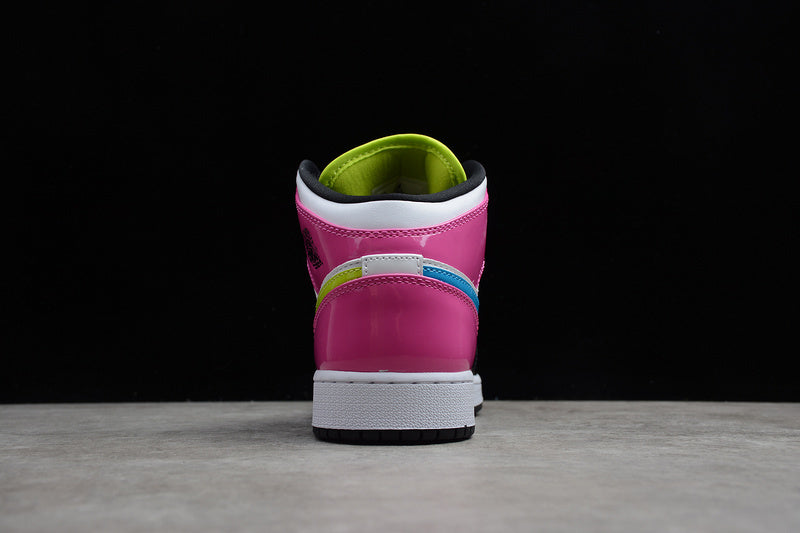 AJ1 Mid