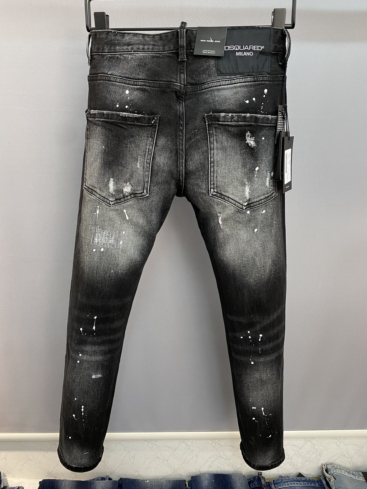 D2 Jeans