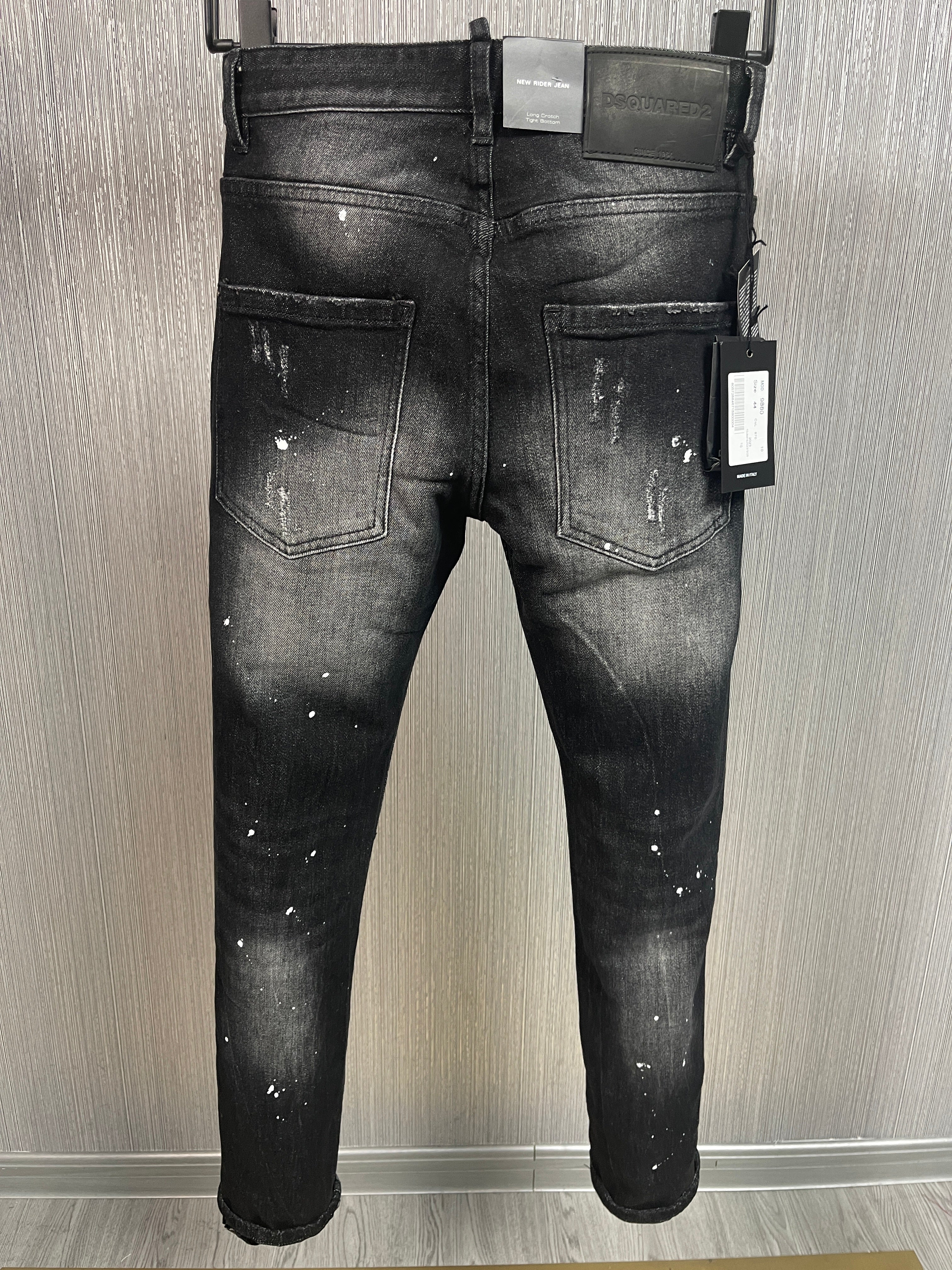 D2 Jeans