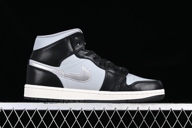 AJ1 Mid