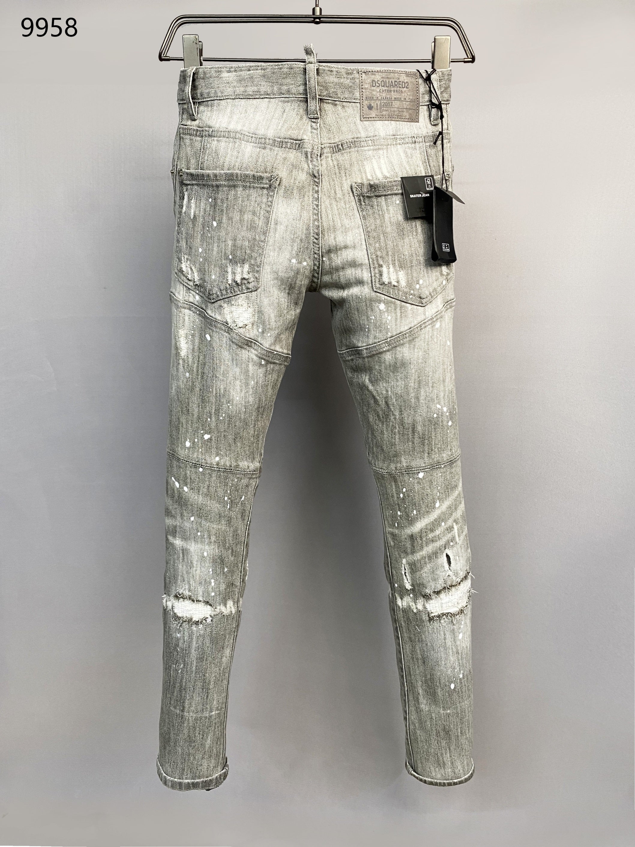 D2 Jeans